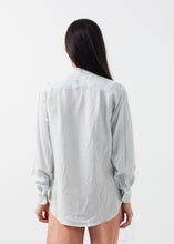 Load image into Gallery viewer, Classic Button Down
